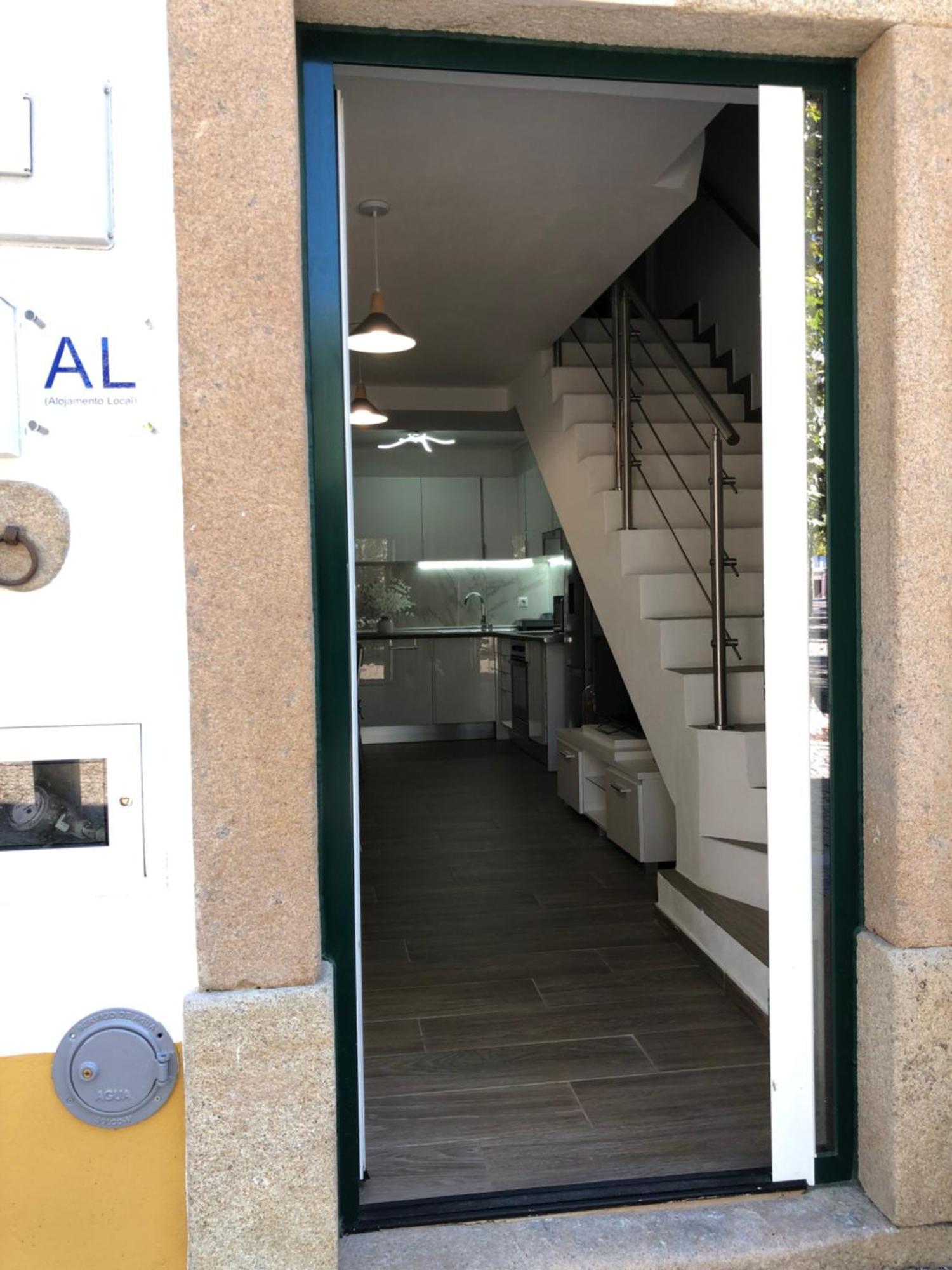 A Casinha Gomes Apartment Низа Екстериор снимка